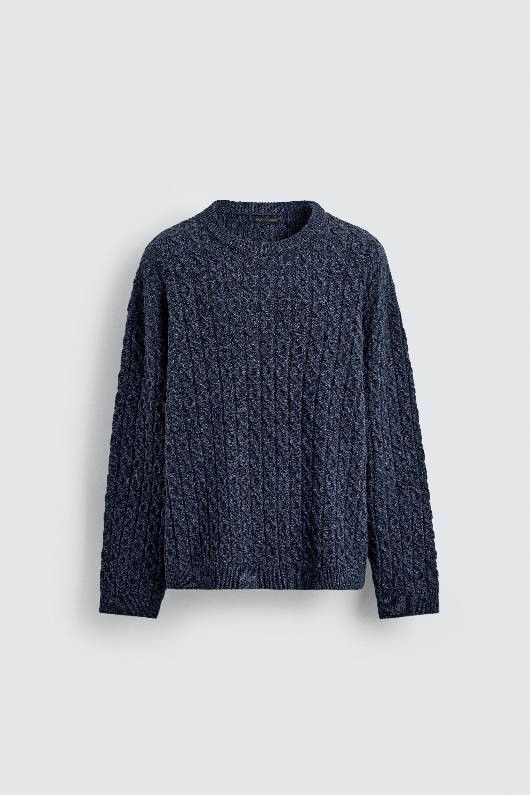 TEXTURED CABLE KNIT JUMPER